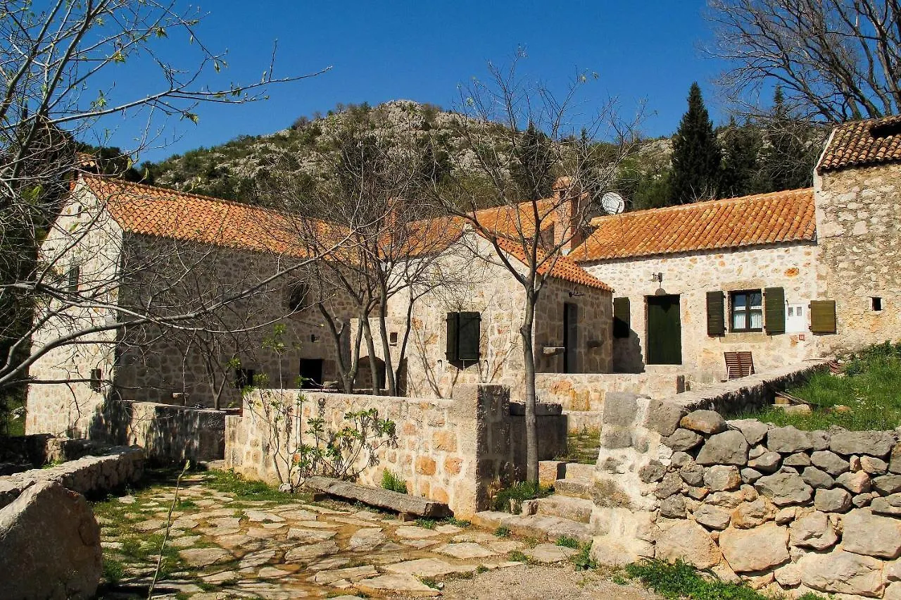 House Marin 0*, Starigrad Paklenica